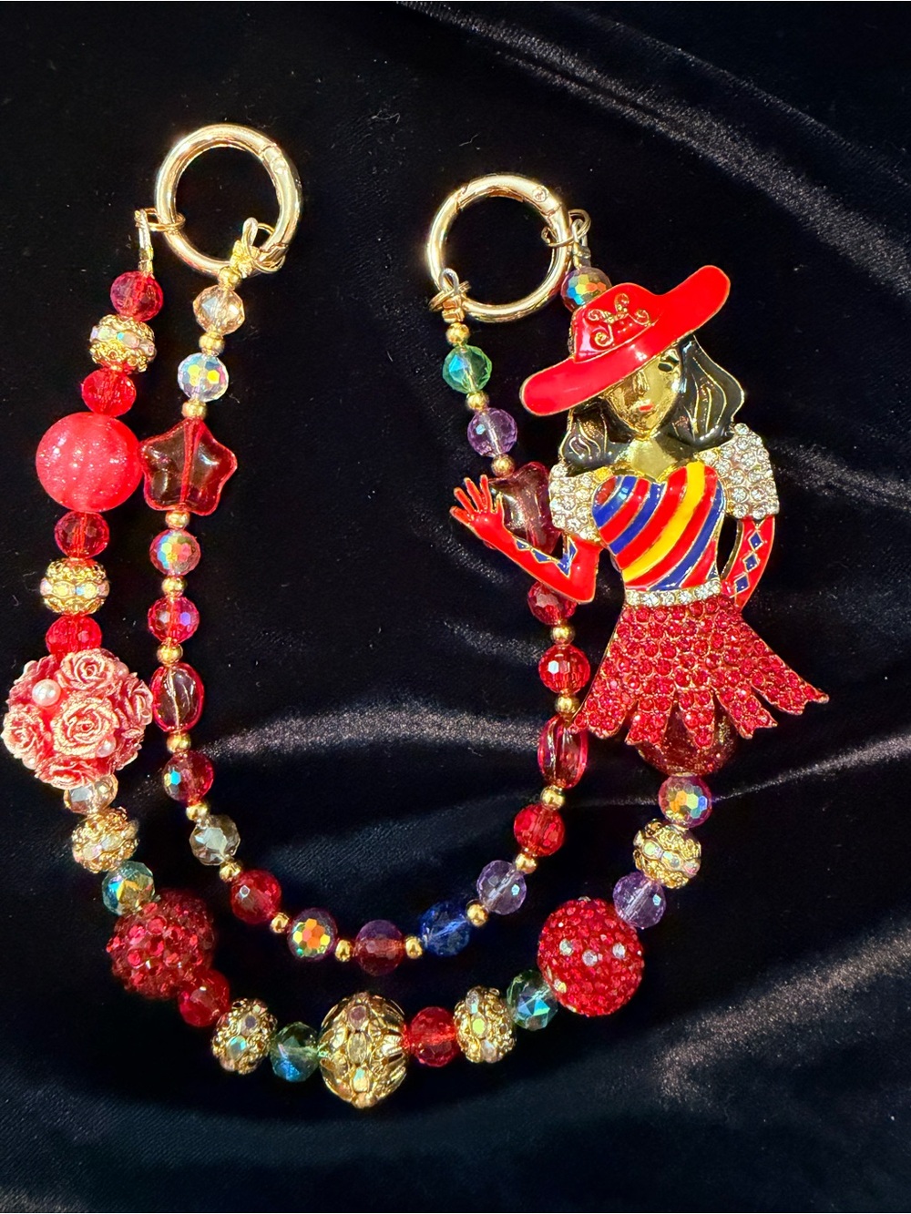 Red Fashionable Beaded Woman Pendant Keychain Card Holder